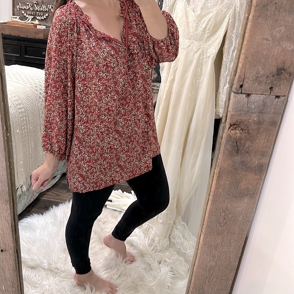 Max Studio Red Floral Blouse size 1X - Picture 3 of 6